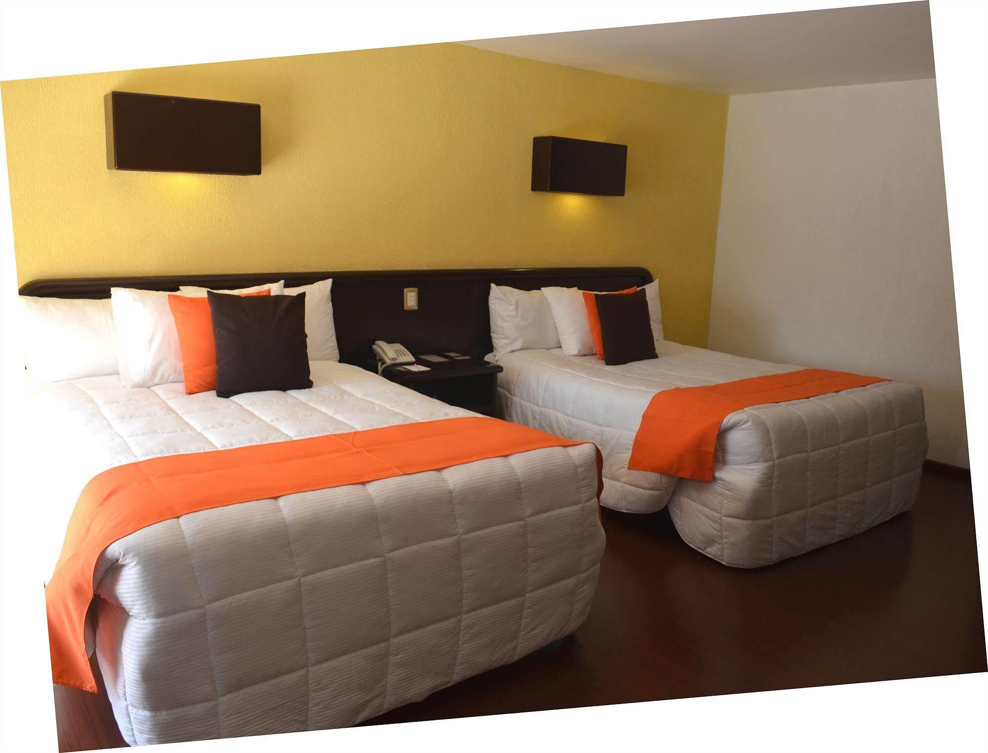 Hotel Medrano Tematicas And Business Rooms אגואסקליינטס מראה חיצוני תמונה